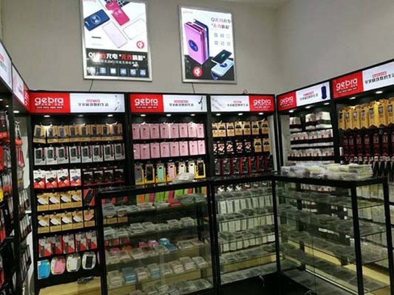 在数字化时代，3C数码配件已经成为我们生活中不可或缺的一部分。从耳机、手机壳到数据线，这些小物件虽然体积不大，却在很大程度上提升了我们的生活品质和工作效率。那么，面对琳琅满目的3C数码配件市场，如何选择最适合自己的产品呢？
